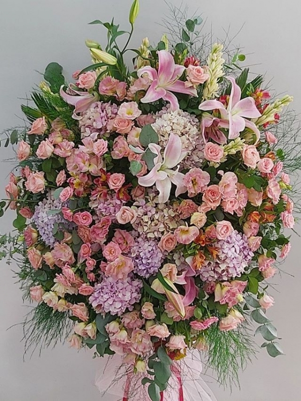 Pembe Ferforje Düğün & Açılış Aranjman