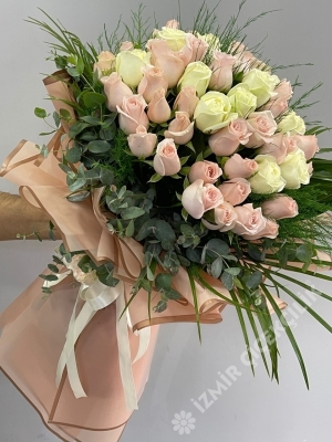 Lüks Pembe Beyaz Gül Buketi