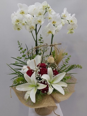 Kırmızı Gül Lilyum Orkide Aranjmanı